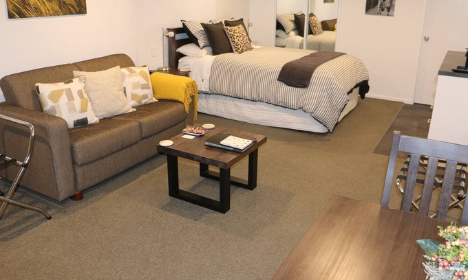 Kelvin Heights Casa | STUDIO@746