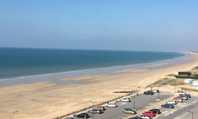 Donville-les-Bains Apartamento | STUDIO A LA PLAGE to be refurbished in 2020