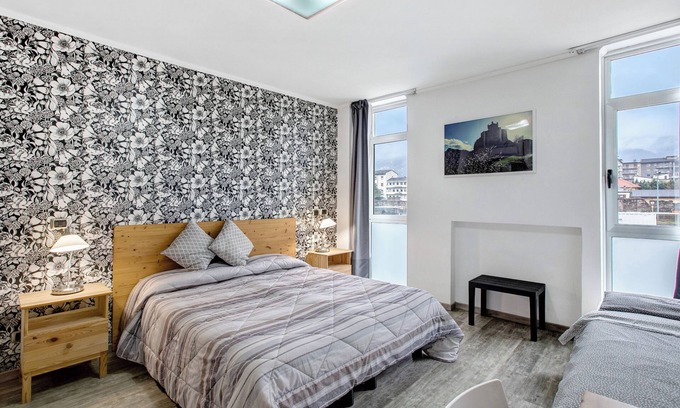 Aosta Apartamento | Apartamento estudio 'Alpen Pila Residence - 1' con vistas a la montaña, Wi-Fi y aire acondicionado.
