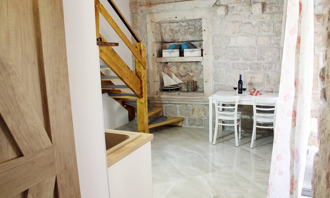 Cove Rogacic Apartamento | Studio Apartments D&N - Apartamento Nina 2