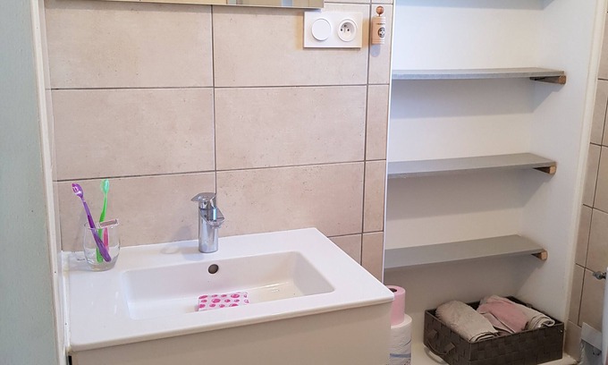 Althen-des-Paluds Apartamento | ESTUDIO en ALTHEN DES PALUDS entre AVIGNON y CARPENTRAS