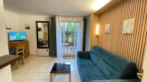 Bleuets - Bordieres - Pinsons Apartamento | Studio avec extérieur