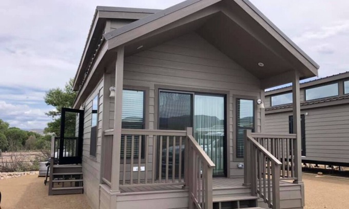 Camp Verde Apartamento | Cottage Cabin 316 Sleeps 6 (Studio w / loft and sofa sleeper) at Resort