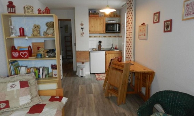 Le Pleynet Apartamento | Studio cabine à 100m des pistes - Balcon - Casier à skis - FR-1-557A-6