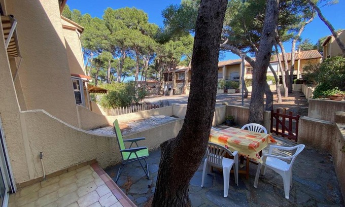 La Franqui-Plage Apartamento | Studio Cabine 4 Pers, Terrasse, Parking Privé, Proche Plage et Commerces, La Franqui - FR-1-81-585