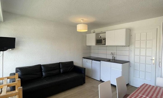 Jeux Apartamento | Studio confortable au centre de l'Alpe d'Huez, près des pistes et commerces - 4 pers, terrasse sud - FR-1-405-123