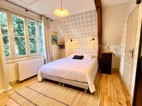 Gennes-Val-de-Loire Apartamento | Studio Dépendance du Château - Kitchenette