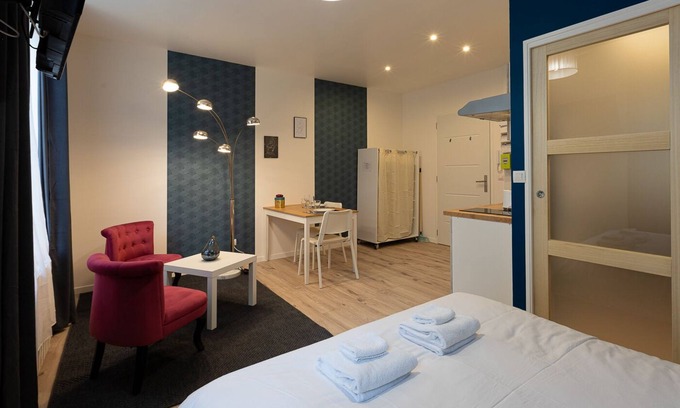 Saint-Quentin Apartamento | Estudio-De Lujo-Baño con bañera
