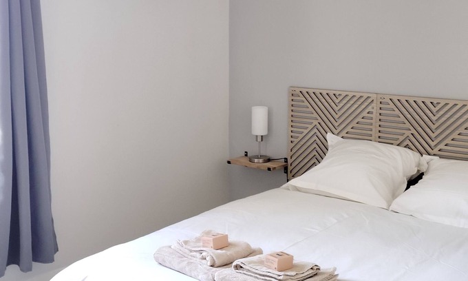 Riberac Apartamento | Studio + exterior downtown Ribérac1