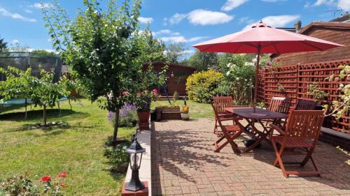 Heaton Apartamento | Studio Flat on Straight Road, Harold Hill,