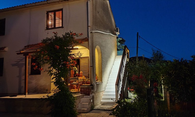 Batalaza Apartamento | Apartamento-estudio con aire acondicionado Ugljan (AS-15613-a)