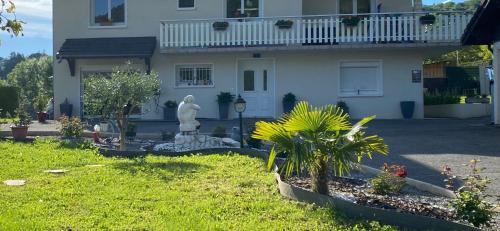 Saint-Cassin Apartamento | Studio Granier