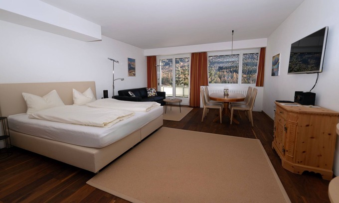 Champfer Apartamento | Apartamento de vacaciones Champfèr (St. Moritz) para 1 - 2 personas - Apartamento en casa unifamilia