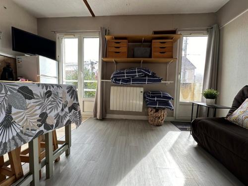 Stains Apartamento | Studio in residential area