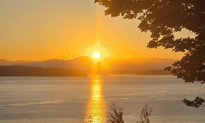 Seahurst Apartamento | Studio in Seahurst - access to the Salish Sea