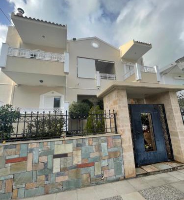 Lindos Apartamento | Studio Irene, Lindos 10 minutes, Beach 4 minutes