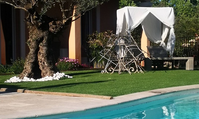 Gareoult Apartamento | Studio la Chabertine con piscina y jacuzzi ubicado entre mar y campo