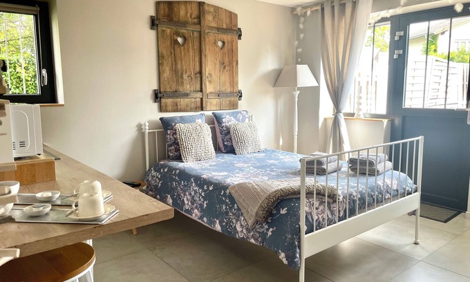 Horbourg-Wihr Apartamento | Studio "Le Cocon" near Colmar - Free Parking & Wifi