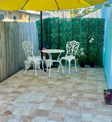 Largo Casa | Studio Near Beach