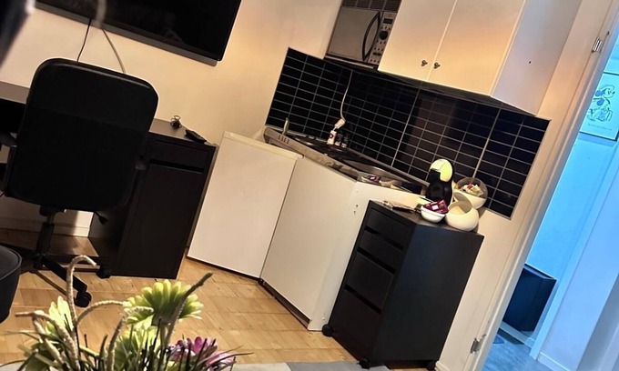 Liljeholmen - Hagersten Apartamento | Studio/Office Near STHLM city center,WC NO SH0WER
