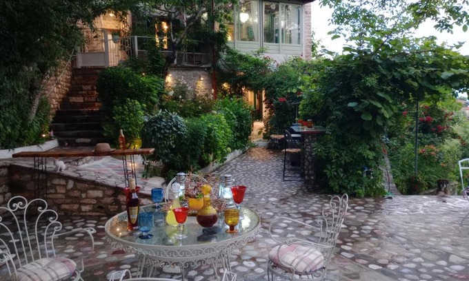 Agrafa Casa | Studio Penelope