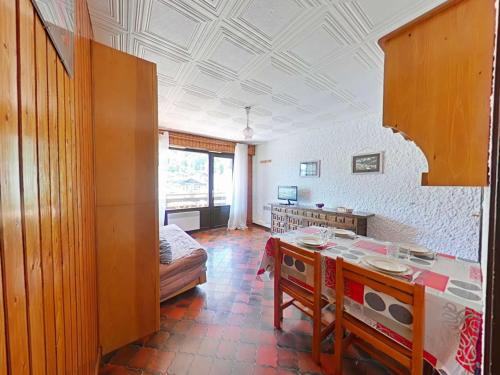 Le Chinaillon Apartamento | Studio pied des pistes – 4 pers, balcon sud, casier à ski, parking - FR-1-241-126