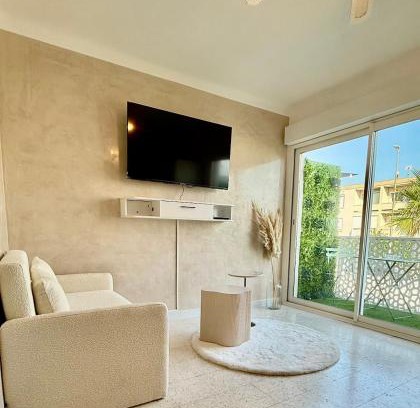 Palavas-les-Flots Apartamento | Studio Plage à 30m, Parking & Clim