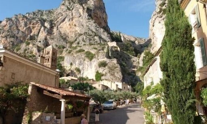 Moustiers-Sainte-Marie Apartamento | Alquiler Estudio en Moustiers Ste Marie