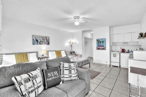 Downtown Hollywood Apartamento | Studio Retreat With 2 Queen Beds Hollywood Blvd