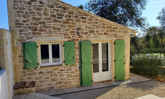 Lorgues Apartamento | Studio spa jacuzzi private pool access villa in lorgues-83