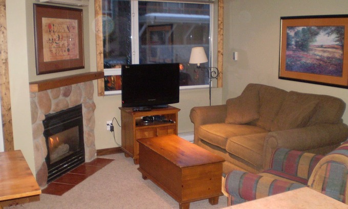 Village North Apartamento | Studio suite located in the heart of Whistler village