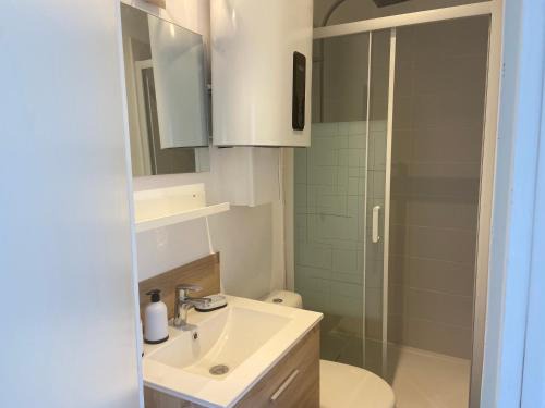 Mas-Blanc-des-Alpilles Apartamento | Studio terrasse avec piscine