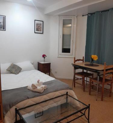 Saint-Mathieu Apartamento | Studio Urbain Cosy-Touche Rétro 2