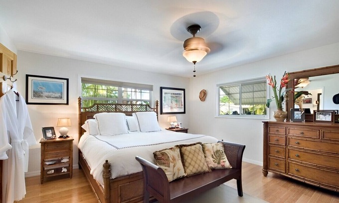 White Marlin Beach Casa | Stunning 3BR Getaway Home! W/ Private Beach Access