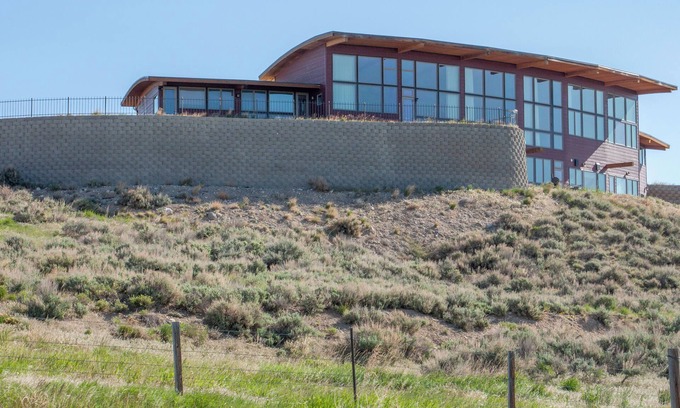 Powell Otro | Stunning 7-bedroom Heart of Yellowstone Ranch. Sixty miles from Yellowstone.