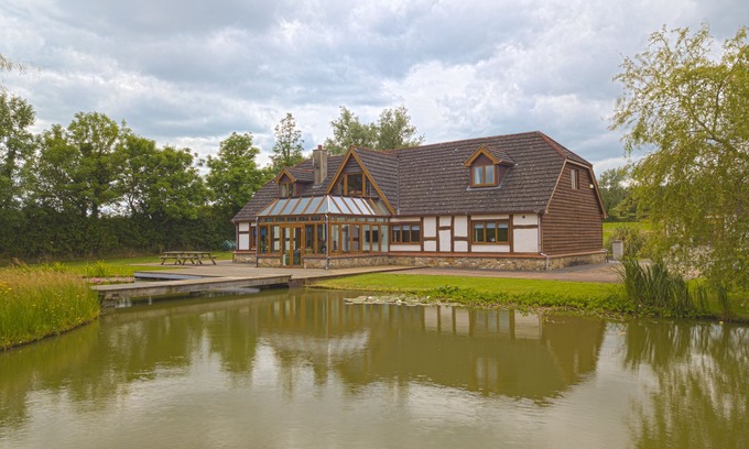 Jamestown Casa | Impresionante cabaña de 7 dormitorios junto al lago en la hermosa campiña de Shannon - Roscommon