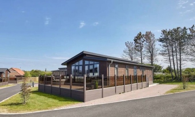 Runswick Bay Cabina | Stunning Coastal Lodge