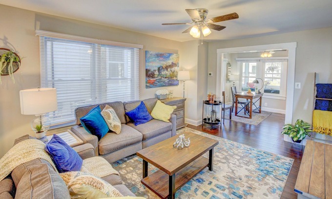 Chesapeake Beach Cabaña | Impresionante cabaña recientemente renovada de 2 habitaciones y 2 baños para 6 personas con un patio INCREÍBLE