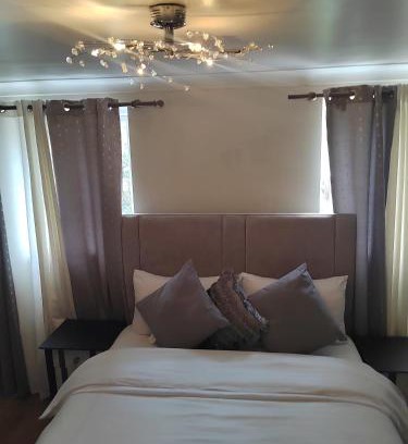 North Woolwich Casa | Stunning home next to Excel, London City Airport and East London University