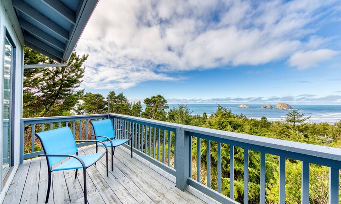 Oceanside Casa | Impresionante casa con vista al mar, amplia terraza - ¡camine hasta la playa!