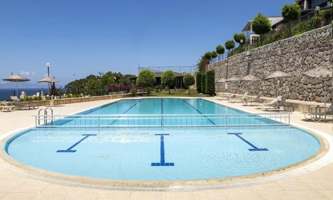 Kadıkale Apartamento | Stunning House with Sea View and Shared Pool in Bodrum