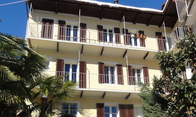 Camogno Apartamento | Impresionante vista al lago y silencio absoluto en una casa arbor recientemente renovada