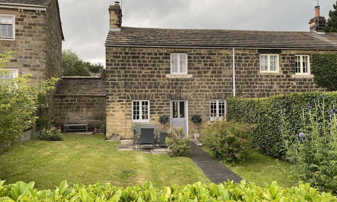Harewood Cabaña | Impresionante casa de campo listada de 1750 en el pueblo de Harewood cerca de Harrogate y el campo