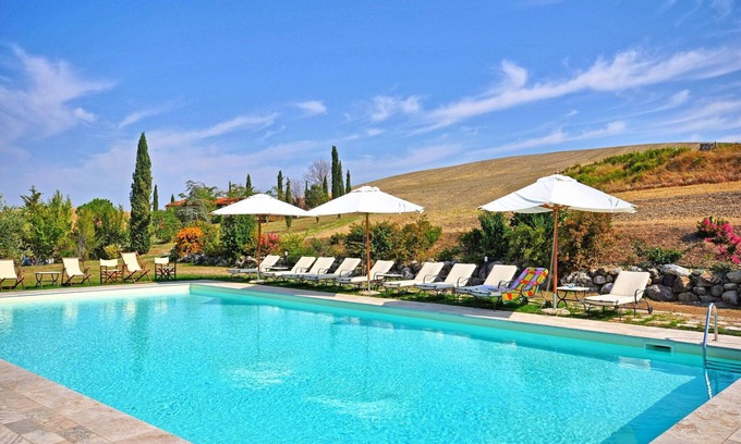 Gallina Villa | Preciosa casa de vacaciones privada con WIFI, piscina privada, TV, patio, cerca de Montepulciano