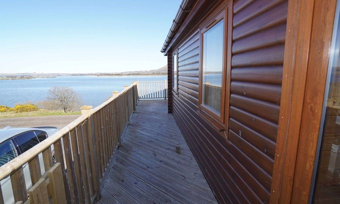 Kinross Casa | Preciosa casa de vacaciones privada para 6 personas con WIFI, TV, balcón y mascotas permitida