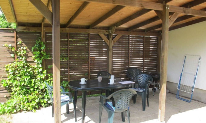 Neu Poserin Casa | Estupenda casa de vacaciones privada para 6 personas con TV, terraza y mascotas permitida