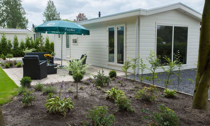 Susteren Casa | Maravillosa casa de vacaciones privada para 6 personas con piscina, WIFI, TV y terraza