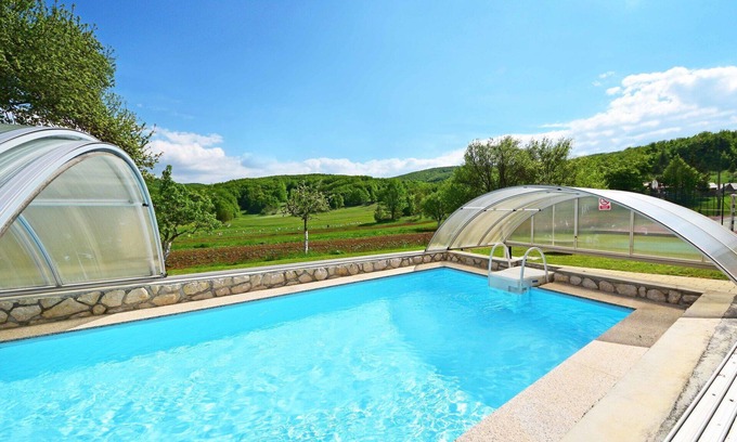 Krivi Put Casa | Estupenda casa de vacaciones privada con A/C, piscina, WIFI, TV, terraza y vista panorámica