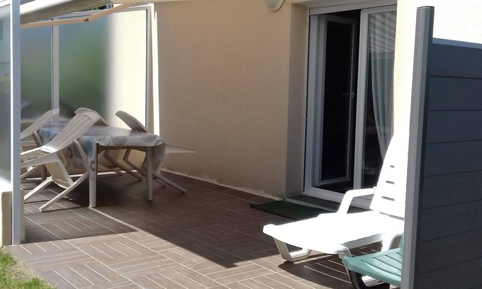 Erdeven Casa | Maravillosa casa de vacaciones privada para 8 personas con WIFI, TV, terraza y mascotas permitida