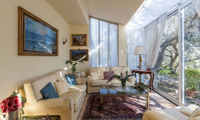 Artallo Villa | Maravillosa casa de vacaciones privada para 5 personas con A/C, WIFI, TV, patio y vista panorámica